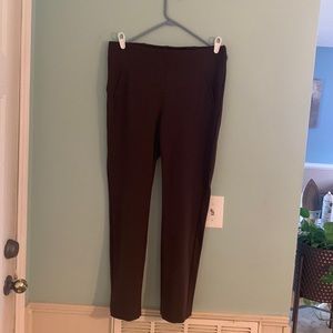 Chico's Fabulously Slimming 1.5 brown stretch waist stretchy pant's beautiful